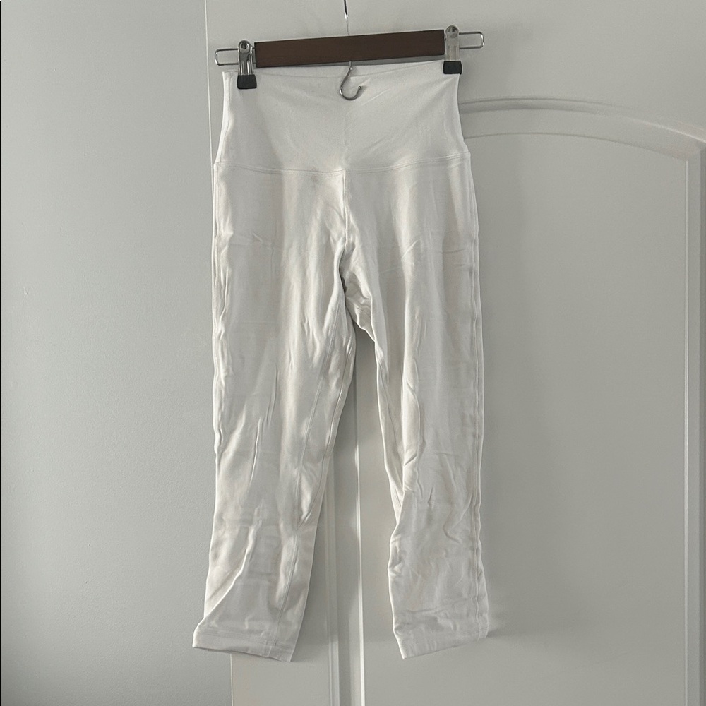 White High-Waisted Leggings